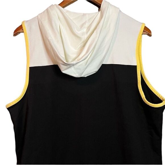 NWT! Cj banks vest - Picture 3 of 10